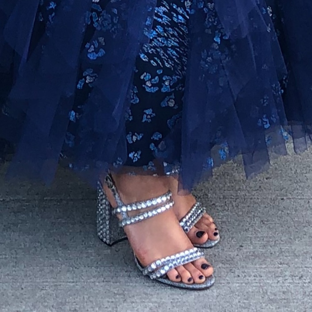 Custom made Silver & Rhinestone block heel 👠 - Picture 6 of 6